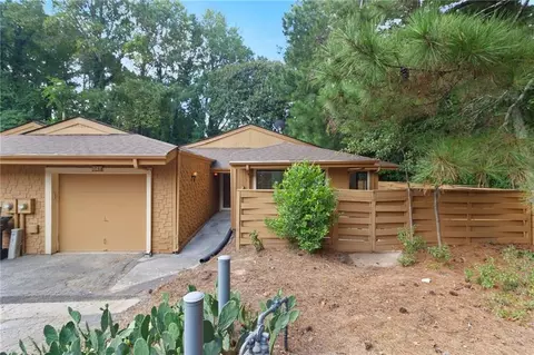 841 Lake Hollow Blvd SW, Marietta, GA 30064