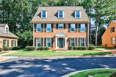 1811 Bedfordshire Dr, Decatur, GA 30033