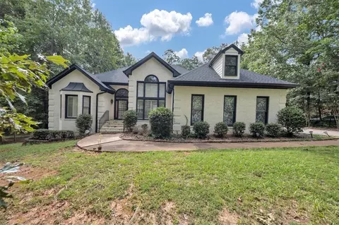 805 Lynn Cir SW, Atlanta, GA 30311