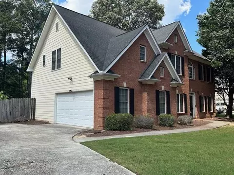 1020 Mount Mckinley Dr, Grayson, GA 30017