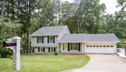 416 Bolijeri Blvd, Villa Rica, GA 30180
