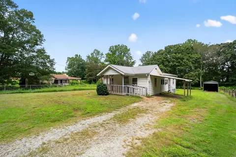 4823 Oak St, Union City, GA 30291
