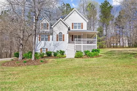 76 Riverbend Trl, Douglasville, GA 30134
