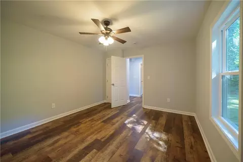 Bedroom - 79 S Pine St, Toccoa, GA 30577 photo 1 of 4