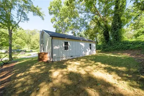 Exterior - 79 S Pine St, Toccoa, GA 30577 photo 8 of 9