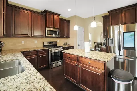 Kitchen - 780 Kallispel Ct, Hampton, GA 30228 photo 1 of 2