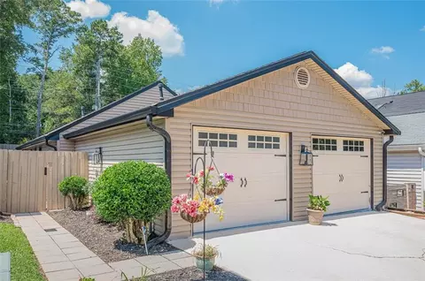 936 Bobcat Ct SE, Marietta, GA 30067