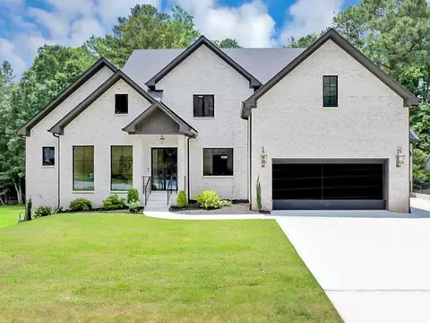 3562 Clubland Dr, Marietta, GA 30068