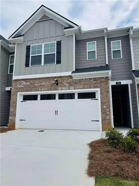 329 Elgin Dr, Lawrenceville, GA 30045