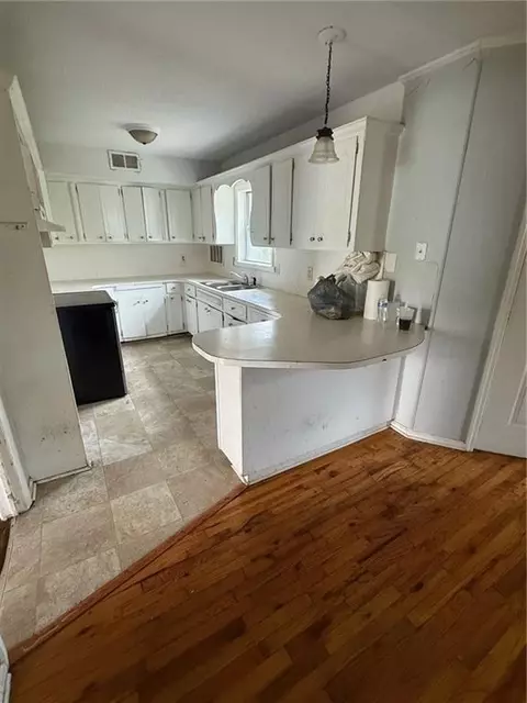 Kitchen - 3450 Jonathan Cir, Augusta, GA 30906 photo 2 of 2