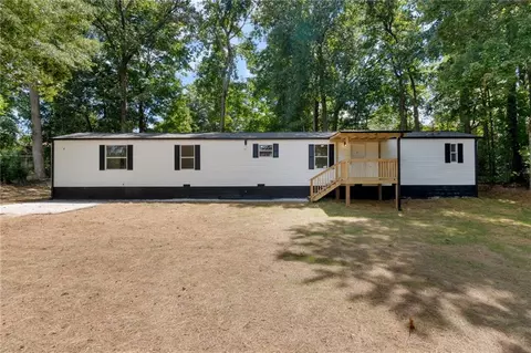 4745 Holland Dam Rd, Flowery Branch, GA 30542