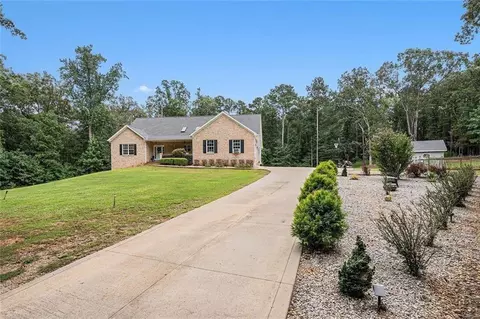 3300 Rogers Rd, Mcdonough, GA 30252