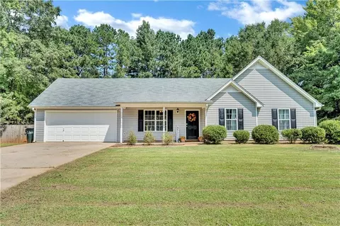 133 Shingle Oak Dr, Dallas, GA 30157