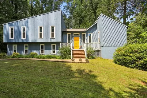 2155 Kinridge Rd, Marietta, GA 30062