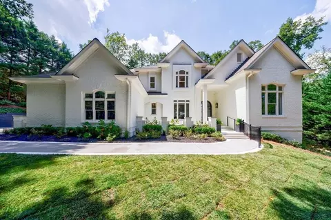 4526 Peachtree Dunwoody Rd, Atlanta, GA 30342