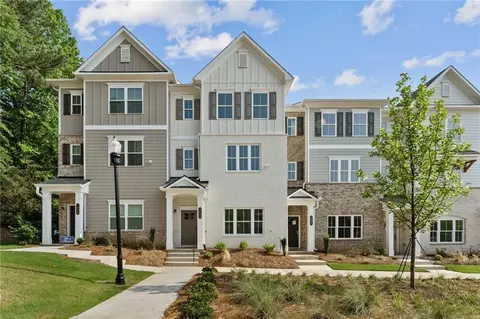 1995 Deco Dr, Kennesaw, GA 30144
