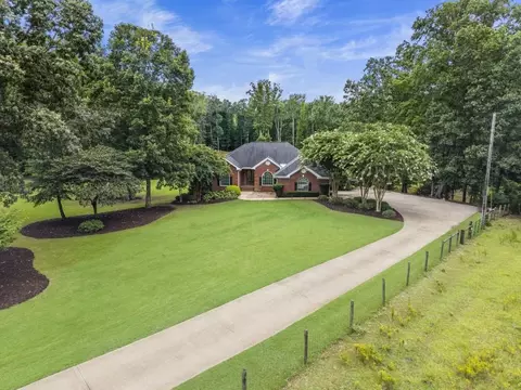 300 Potts Ln, Covington, GA 30016