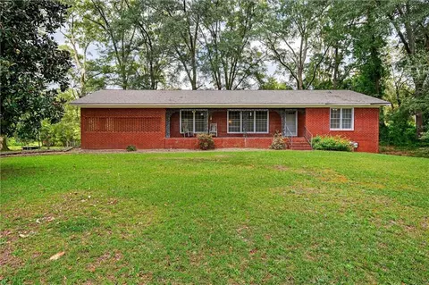 40 W Hendricks St, Bowman, GA 30624