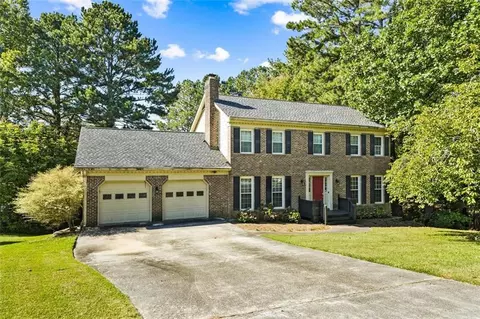 1415 Summit Chase Dr SW, Snellville, GA 30078