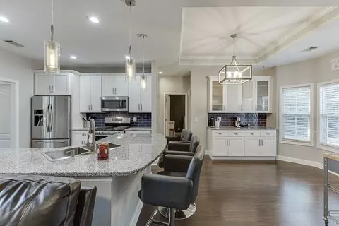 Kitchen - 408 Big Leaf Walk, Mcdonough, GA 30253 photo 7 of 8