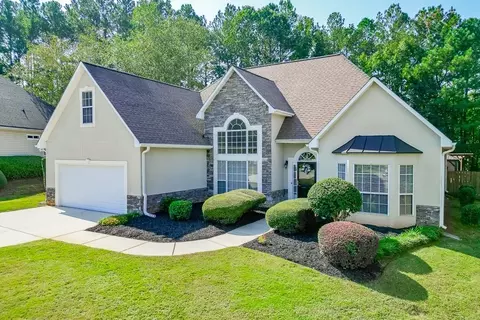 Exterior - 408 Big Leaf Walk, Mcdonough, GA 30253 photo 3 of 11