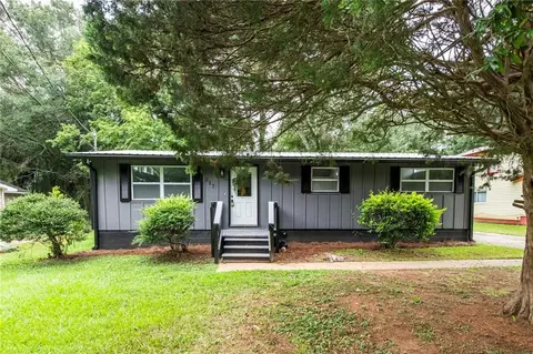 217 Harmon Ave, Carrollton, GA 30117