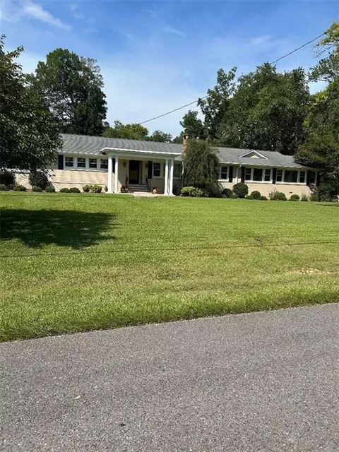 411 Cooper Dr, Rome, GA 30161