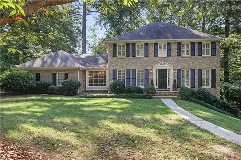 570 Old Harbor Dr, Atlanta, GA 30328