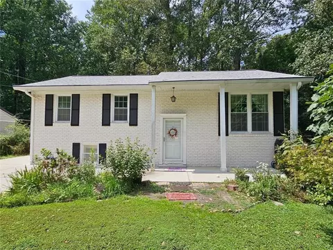 3990 Admiral Dr, Chamblee, GA 30341