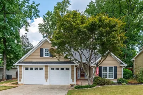 140 Whisperwood Ln NW, Marietta, GA 30064