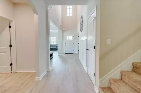 Entry Way - 810 Relic Rdg, Hampton, GA 30228 photo 4 of 17