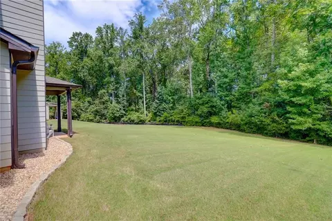 Exterior - 810 Relic Rdg, Hampton, GA 30228 photo 7 of 12