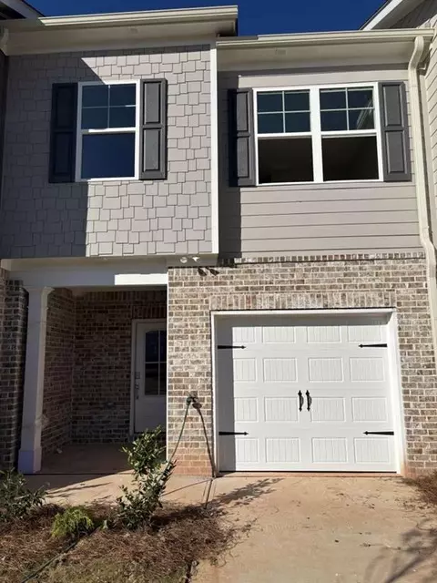 2805 Lillian Ln, Douglasville, GA 30135