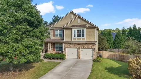 422 N Hampton Trl, Canton, GA 30115