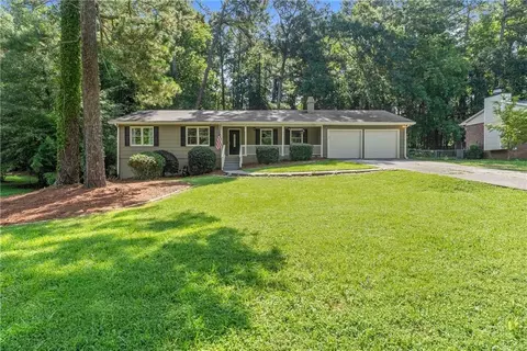 3080 Karen Ln, Marietta, GA 30062