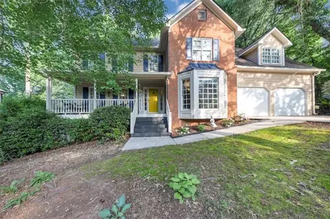 4821 Overland Dr, Powder Springs, GA 30127