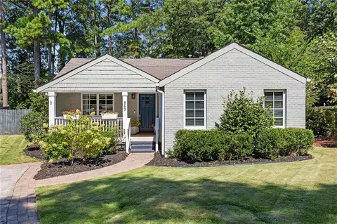 869 Wayland Ct SE, Smyrna, GA 30080