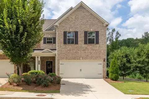2604 Bloom Cir, Tucker, GA 30084