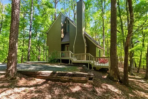 118 Soaring Hawk Cir, Big Canoe, GA 30143