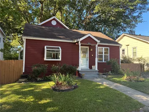 816 Berkeley Ave NW, Atlanta, GA 30318