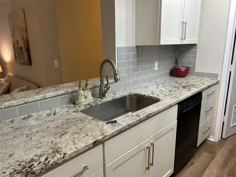 1315 Mcclelen Way, Decatur, GA 30033