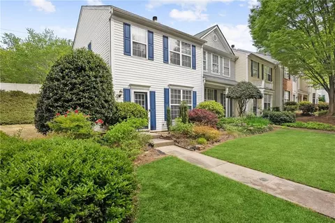 3742 Berkeley Xing, Duluth, GA 30096 photo 2