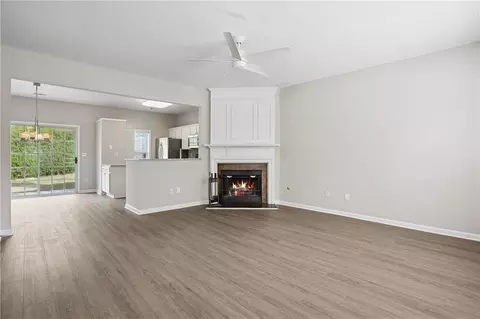 3742 Berkeley Xing, Duluth, GA 30096 photo 4