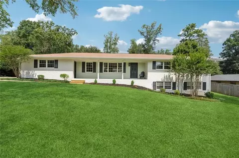 240 Nickajack Rd SW, Mableton, GA 30126