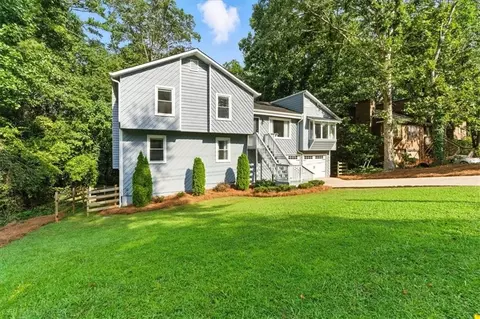 5100 Ravenwood Dr, Marietta, GA 30066