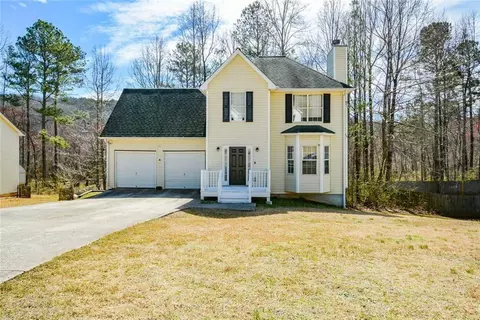 581 Victorian Cir, Dallas, GA 30157