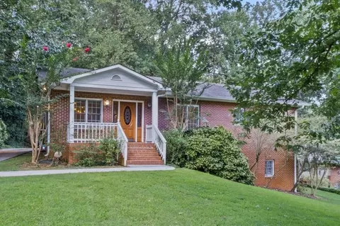 402 Terrydale Dr SE, Marietta, GA 30067
