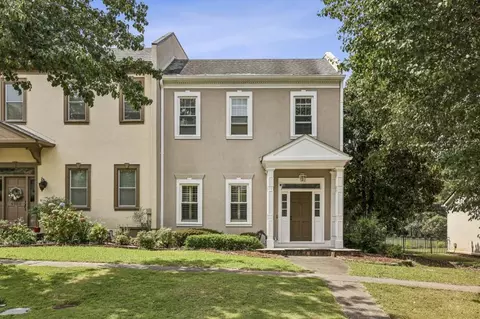 9410 Knollcrest Blvd, Alpharetta, GA 30022