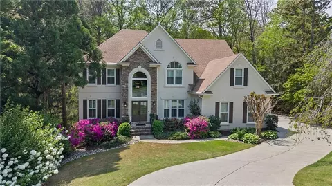 690 Abbeywood Dr, Roswell, GA 30075