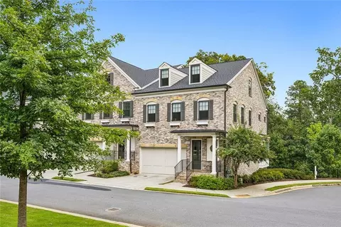 4011 Eamont Ln, Sandy Springs, GA 30328